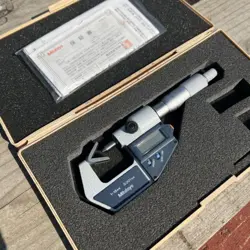 MITUTOYO DIGITAL MICROMETER 1-15MM 0.001MM V GROOVE VG COND LIMITED FROM JAPAN