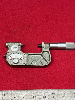 MITUTOYO Q-635