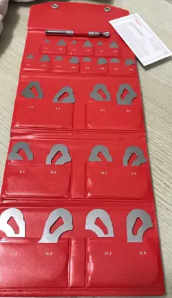 1 PCS  MITUTOYO 186-902 0.5-13 MM RADIUS GAGE SET