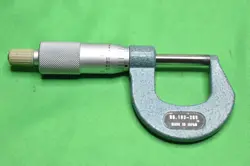 MITUTOYO 103-260 OD MICROMETER 0-1 - NON-FUNCTIONAL LOCK
