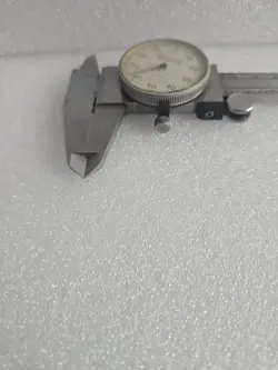 DIAL CALIPER 505-637
