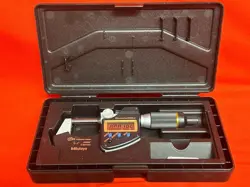 MITUTOYO 293-185-30 ELECTRONIC DIGITAL MICROMETER QUANTUMIKE DIGIMAT (CP1112309)