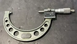 MITUTOYO 193-105 OUTSIDE MICROMETER W/RATCHET STOP 100-125 .01MM USED