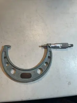 MITUTOYO 4-5” OUTSIDE MICROMETER 0.001” CARBIDE FACED W/RATCHET/LOCK