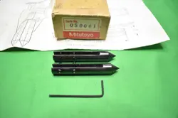 MITUTOYO 050001 CENTER ATTACHMENT FOR 4
