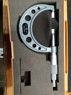 MITUTOYO NO 122 BLADE MICROMETER .0001 