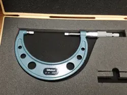 NICE MITUTOYO BLADE MICROMETER NO. 122 / 3 - 4 
