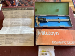 MITUTOYO DIGIMATIC DIAL CALIPER - 500-351 - W/HARD CASE - MADE IN JAPAN