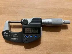 MITUTOYO DIGITAL MICROMETER 0-1.00005MACHINISTS TOOL.