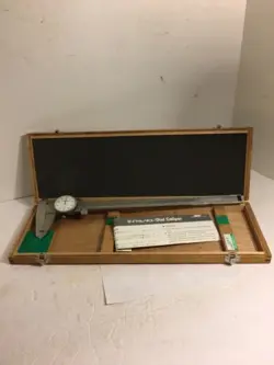 CLEAN VINTAGE MACHINIST MITUTOYO 505-645-50 12
