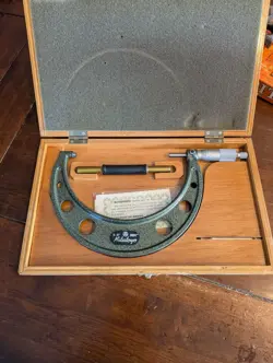 MITUTOYO 103-220 OUTSIDE MICROMETER 5-6