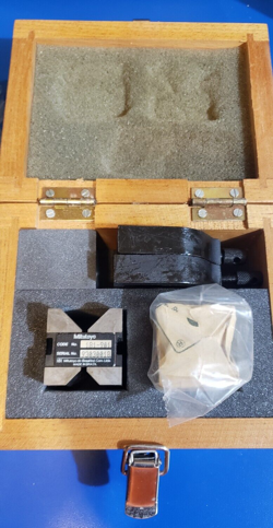 NEW OPEN PACKAGE-MITUTOYO 181-901 