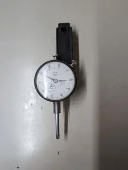 2416 DIAL INDICATOR.