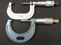 LOT OF 2 OUTSIDE MICROMETERS - (1)MITUTOYO 103-178 (1) STARRETT UNKNOWN