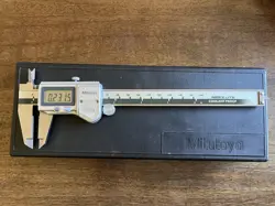 MITUTOYO 6 DIGITAL CALIPER IP65.MACHINISTS TOOL.