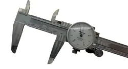 GENUINE MITUTOYO CALIPER W/DIAL 505-633, 0-150MM, 0.05MM WITH CASE