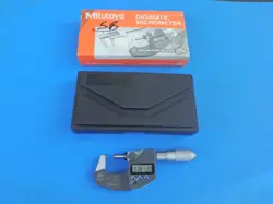 MITUTOYO OUTSIDE  MICROMETER  #293-348 0-1