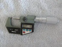 MITUTOYO NO. 293-765 ELECTRONIC MICROMETER 0 -1