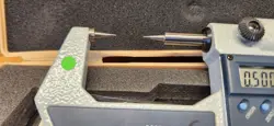 MITUTOYO DIGIMATIC POINT MICROMETER 342-711-30 0-1IN