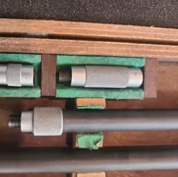 INSIDE MICROMETER TUBULAR