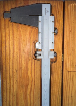 MITUTOYO STAINLESS STEEL VERNIER CALIPER 0-24 0.001