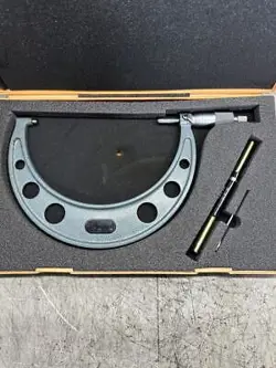 MITUTOYO OUTSIDE MICROMETER 103-143 OM-175