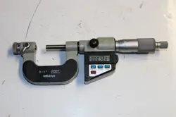 MITUTOYO 326-711-10 SCREW THREAD MICROMETER 0-1