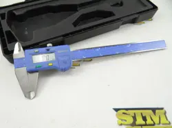 MITUTOYO PRECISION DIGITAL CALIPERS 6