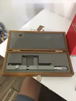 OPTICAL MICROMETER
