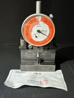 MITUTOYO ANALOG DIAL GAUGE NO2046-08