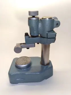 MITUTOYO 7001-10 DIAL INDICATOR BASE GAUGE STAND HOLDER TOOL MACHINIST CNC GP
