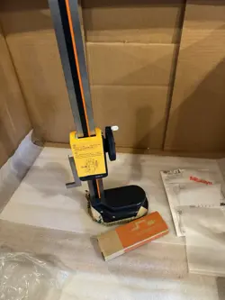 ELECTRONIC HEIGHT GAGE: