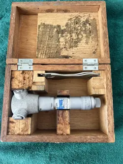 MITUTOYO HOLTEST INSIDE MICROMETER 1.6-2.0