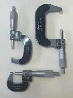 MITUTOYO 193-901 DIGITAL OUTSIDE MICROMETER SET 0-75MM (193-101/102/103)
