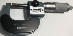 MITUTOYO 193-211 ROLLING DIGITAL OUTSIDE MICROMETER, 0-1