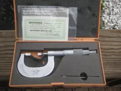 MITUTOYO 0-1 INCH BLADE MICROMETER NO 122-125 W/ CASE
