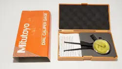 MITUTOYO 209-101 METRIC DIAL CALIPER GAGE 10-35MM RANGE