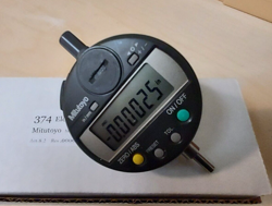 374 MITUTOYO 543-252B