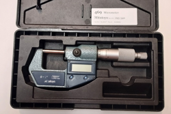 469 MITUTOYO  MICROMETER 293-340, 0-1