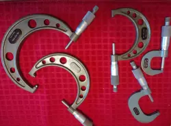 MITUTOYO 5 PIECE MICROMETER SET GREAT CONDITION