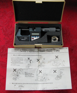 MITUTOYO 0-1IN. DIGIMATIC MICROMETER SERIES 293 W/CASE AND INSTRUCTIONS