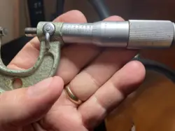 MICROMETER WITH CALIBRATION TOOLS GOOD WORKING MIC.