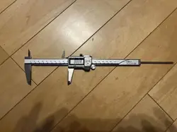 MITUTOYO DIGITAL CALIPER 0-200