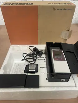 MITUTOYO SURFTEST SJ-210 PORTABLE SURFACE ROUGHNESS TESTER MEASURING SJ210