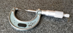 ???? MITUTOYO 112189 15 CARBIDE POINT MICROMETER 01
