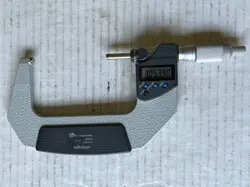 MITUTOYO 3-4 INCH DIGITAL OUTSIDE MICROMETER (MODEL 293-347-30, 0.00005