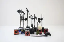 MAGNETIC BASE TOOL HOLDER LOT MITUTOYO AND OTHERS