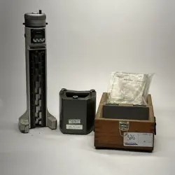 USED MITUTOYO 12? HEIGHT MASTER DIGITAL HEIGHT GAGE 515-355 106 RISER BLOCK D1