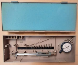 NO. 473 MITUTOYO DIAL BORE GAUGE 511-721,  18-35MM  .001 RES, WITH CASE