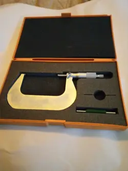 MITUTOYO 101-120, 3-4 INCH MICROMETER W/ CASE, 0.0001